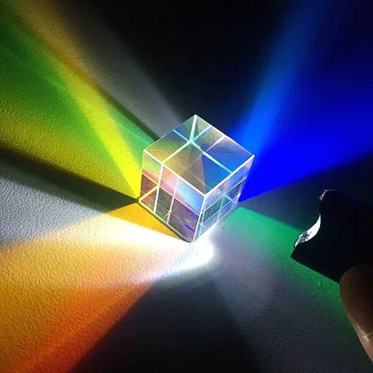 Optic Prism Cube